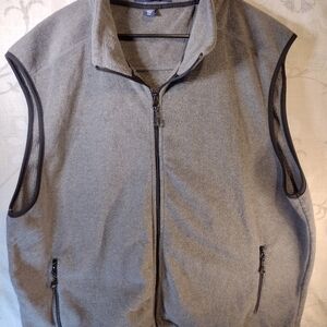 Men's Gray Fleece Vest